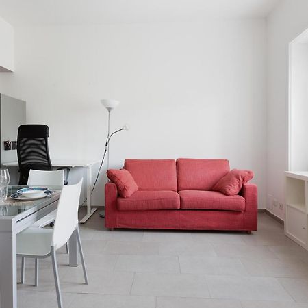Cozy Apt With Balcony - Mm2 Sant'Agostino Apartment Milano Ngoại thất bức ảnh
