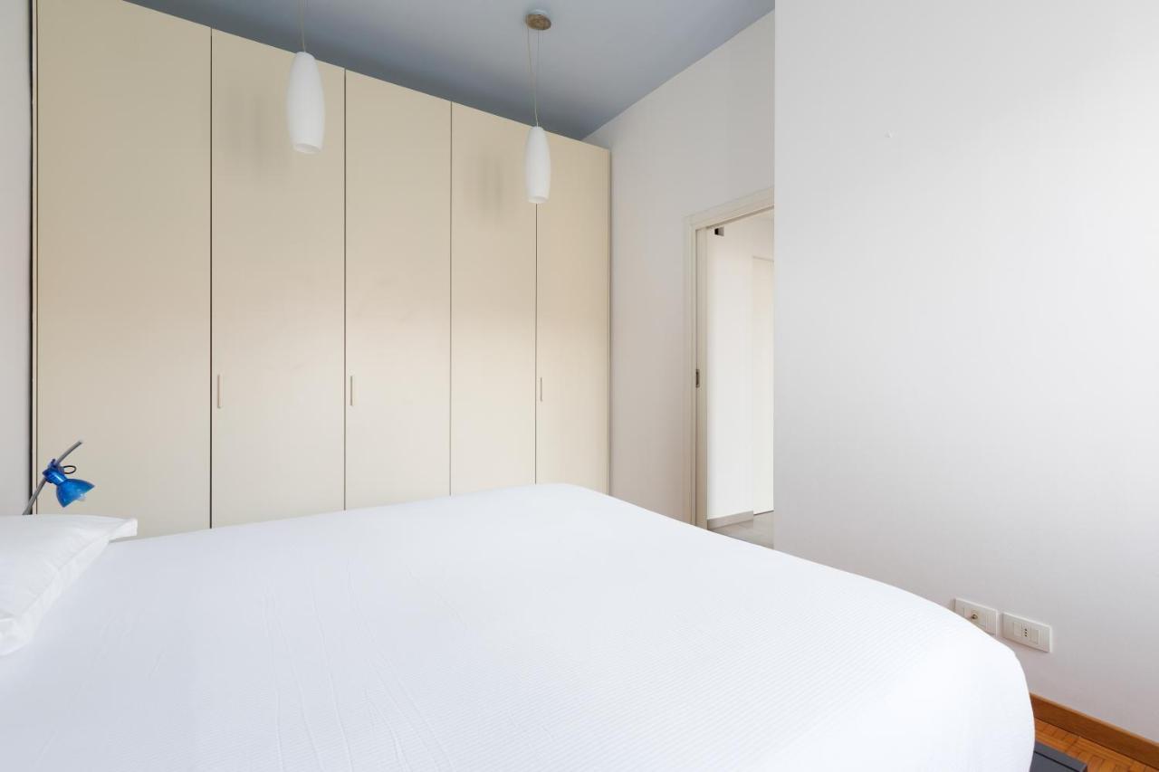 Cozy Apt With Balcony - Mm2 Sant'Agostino Apartment Milano Ngoại thất bức ảnh