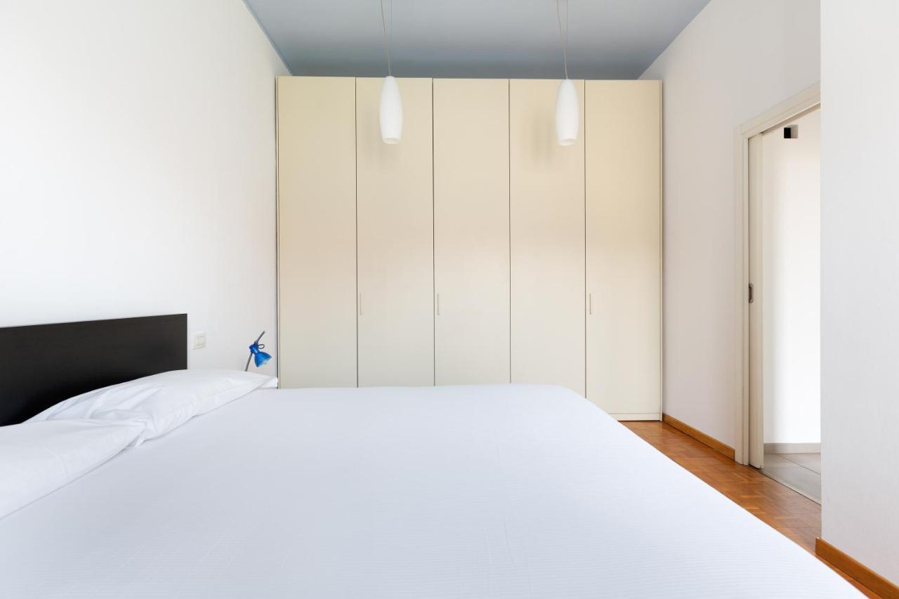Cozy Apt With Balcony - Mm2 Sant'Agostino Apartment Milano Ngoại thất bức ảnh