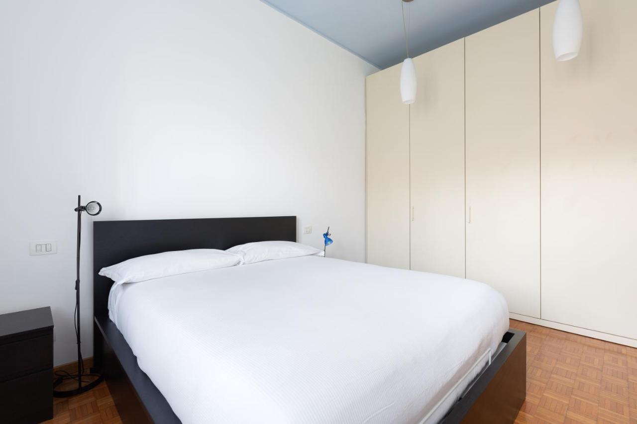 Cozy Apt With Balcony - Mm2 Sant'Agostino Apartment Milano Ngoại thất bức ảnh