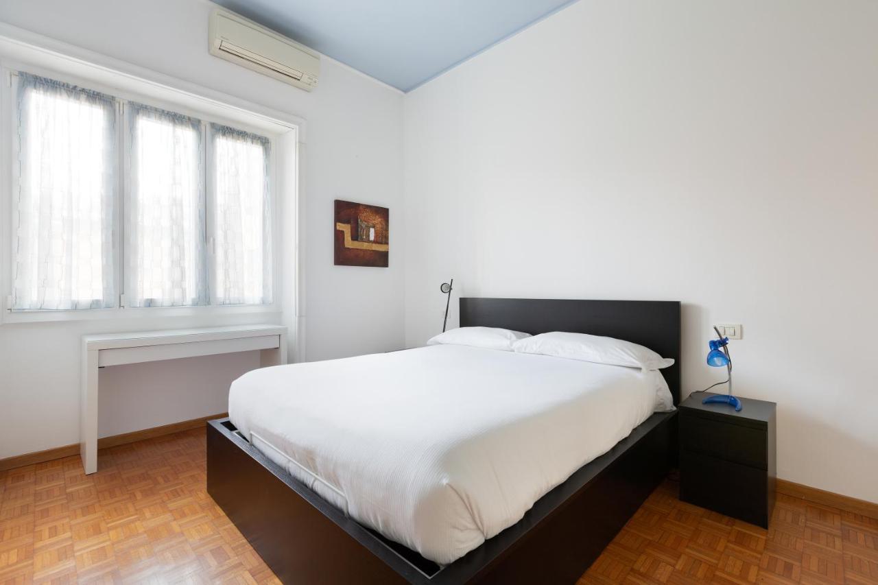 Cozy Apt With Balcony - Mm2 Sant'Agostino Apartment Milano Ngoại thất bức ảnh